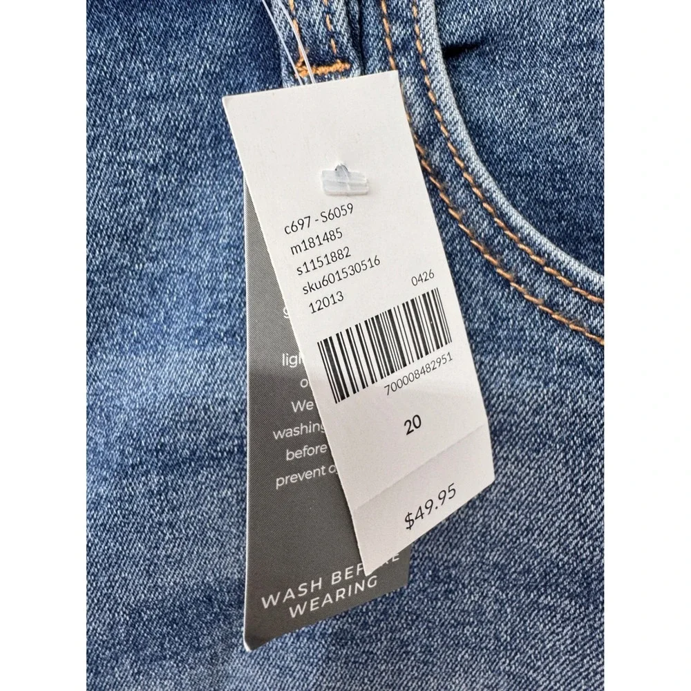 Lane Bryant Shorts Women 20 Blue NWT Genius Bermuda Mid-Rise Stretch Denim
